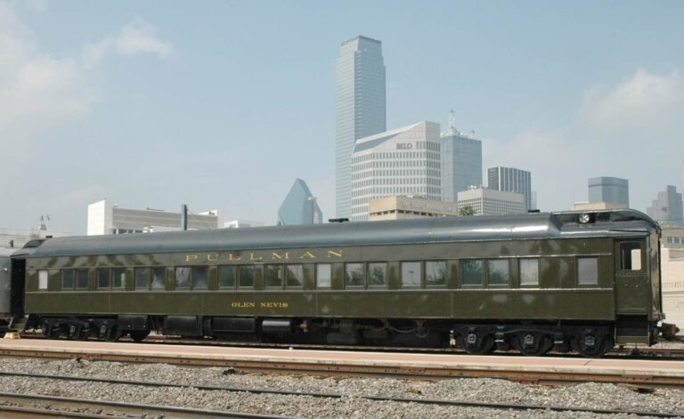 Museumoftheamericanrailroad Combo Walking Tour Traintopia Pullman Train Car Downtown Skyline