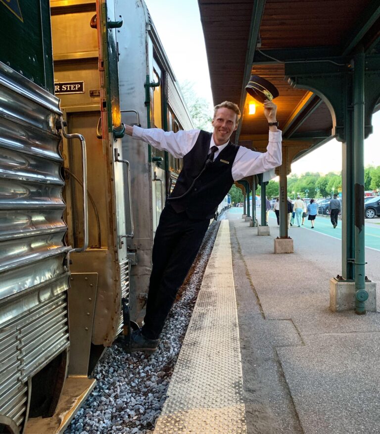 rails-vt_champlain-valley-dinner-train-train-conductor-platform-suit Rails Vt Champlain Valley Dinner Train Train Conductor Platform Suit