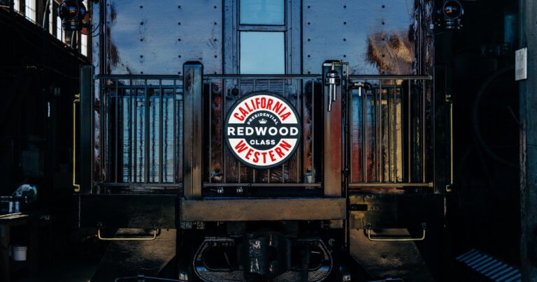 Skunktrain New Presidential Class Car Redwood Redwood Presidential Class Train