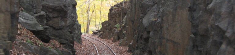Wwrr Holiday Lights Express Train Tracks Rocky Canyon Autumn